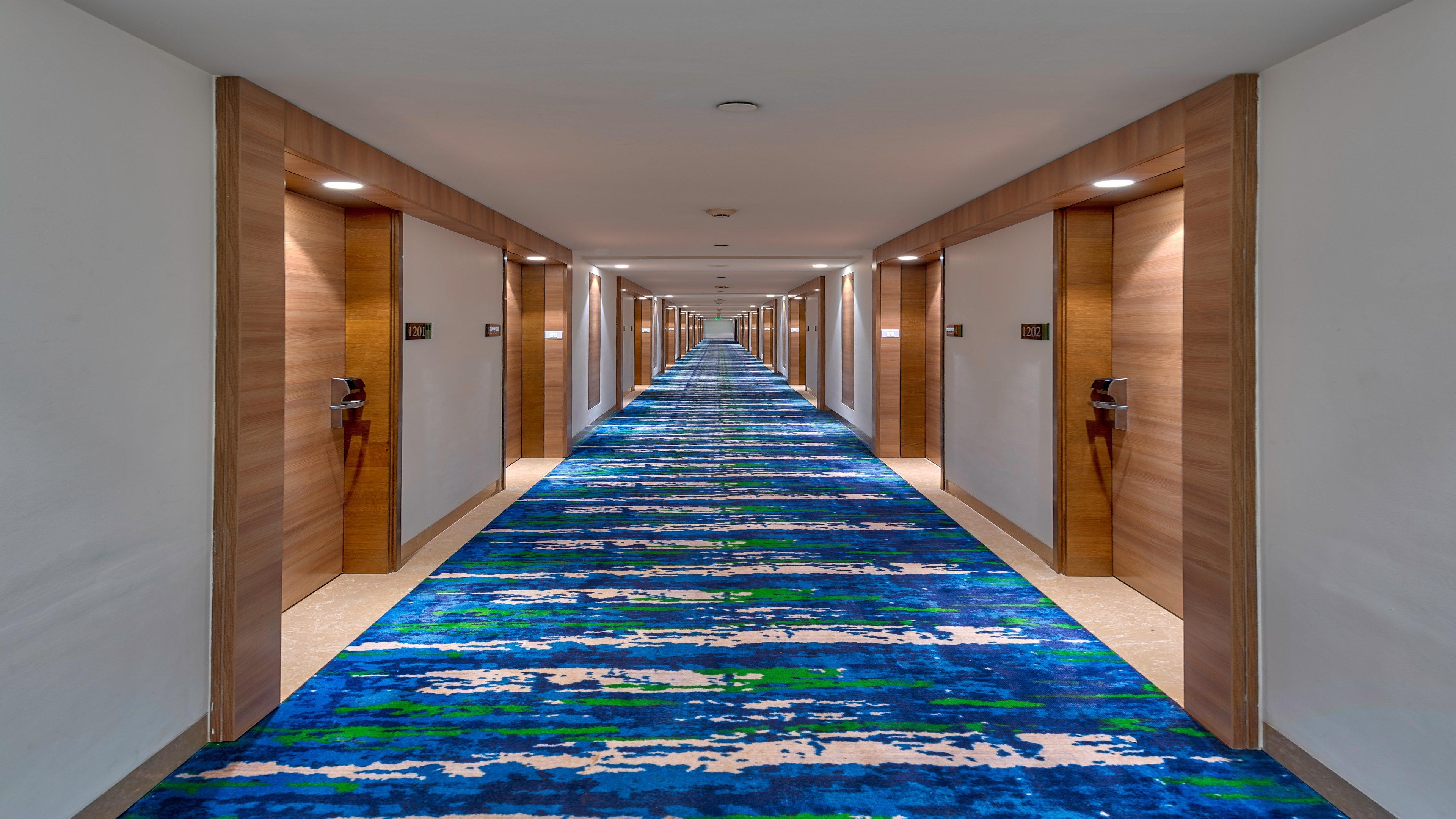 Holiday Inn Gurugram Sector 90 By Ihg Gurgaon Zewnętrze zdjęcie Carpet in a hotel